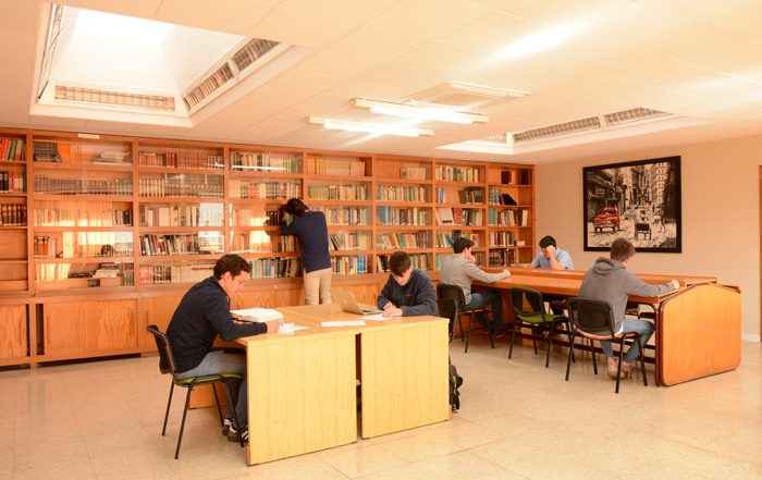 ¿Qué estudian los colegiales que viven en el CMU Mendel?